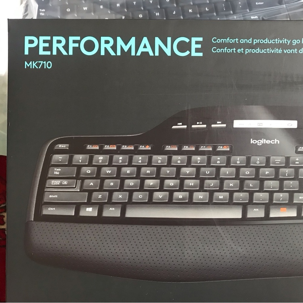 Logitech MK710 Wireless Desktop Set Keyboard/Mouse USB Black